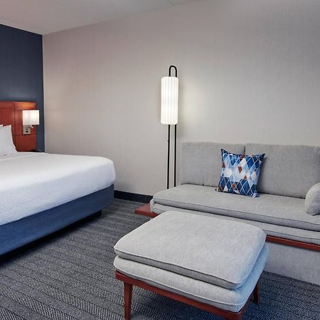 Courtyard Chicago Lincolnshire Hotel Екстериор снимка